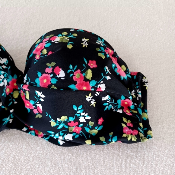 LASCANA for VENUS Midnight Bloom Bandeau Bikini Top, size D - Picture 7 of 10